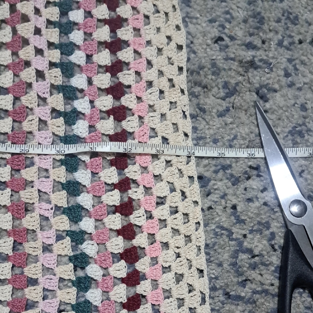 Multicolor Crochet Table Linen - Picture 4 of 5